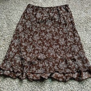 Cidar, bandana styled skirt